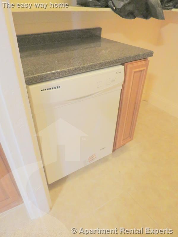 90 Norfolk St, Central Square