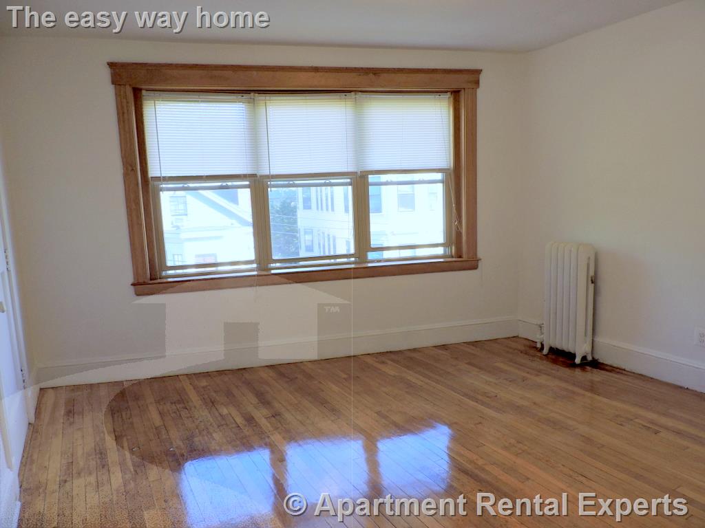 99 Hancock St, Central Square