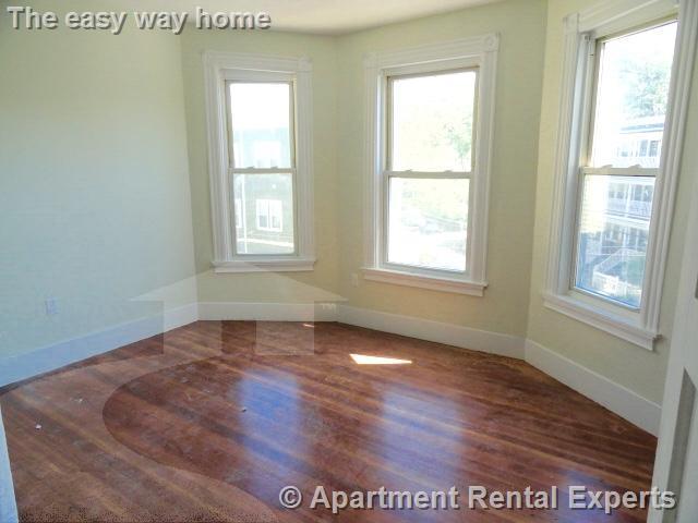 103 Marion St, Inman Square