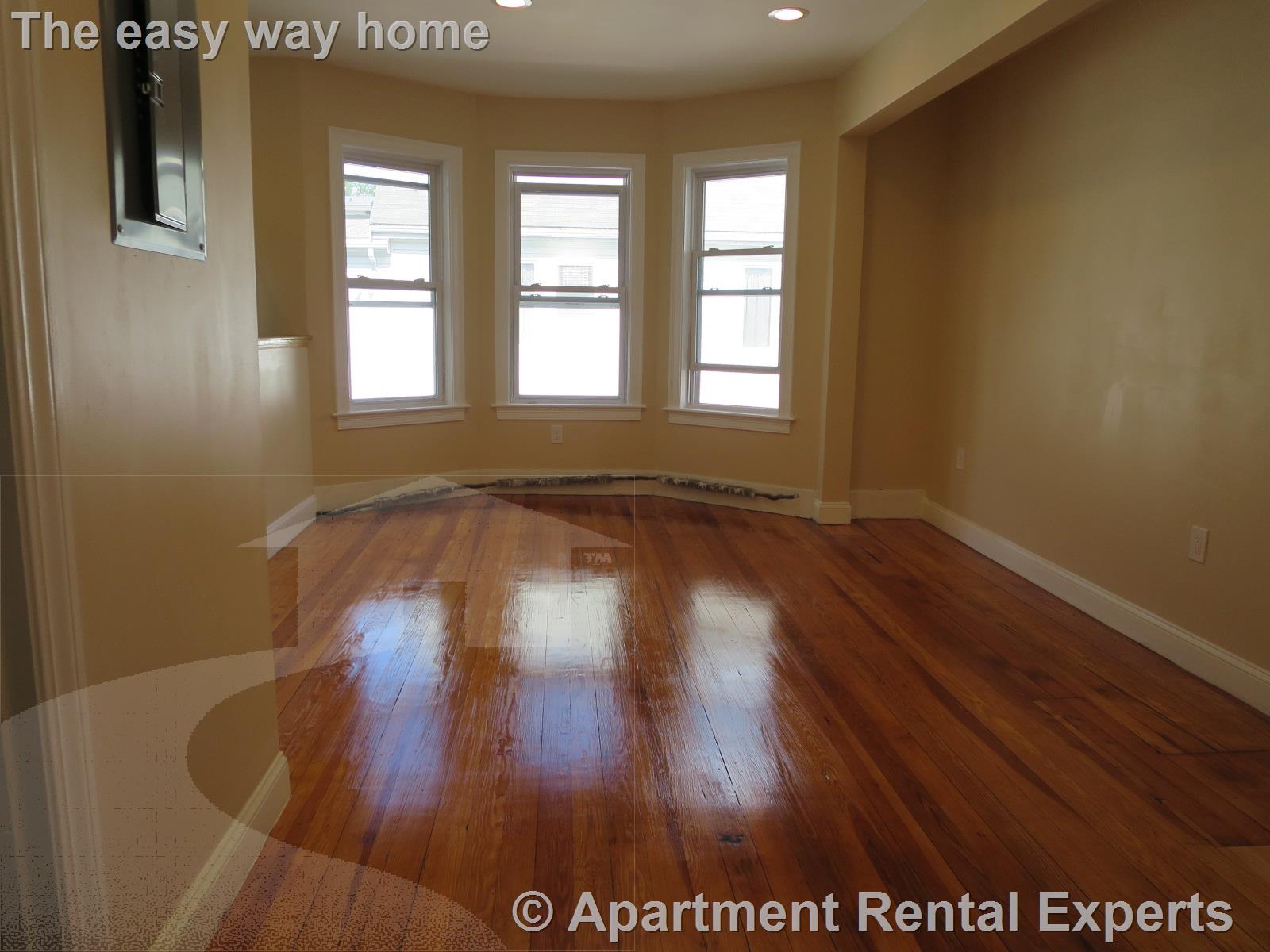 55A Marion St, Tufts