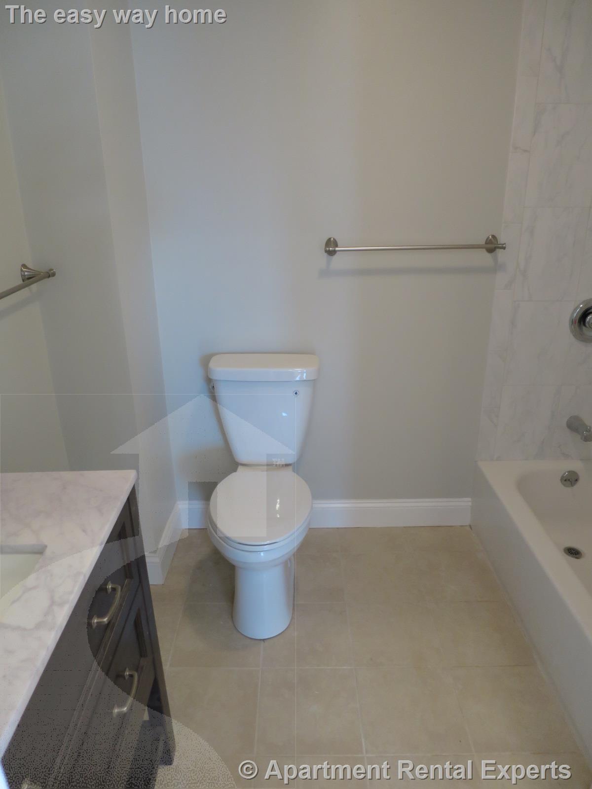 55A Marion St, Tufts