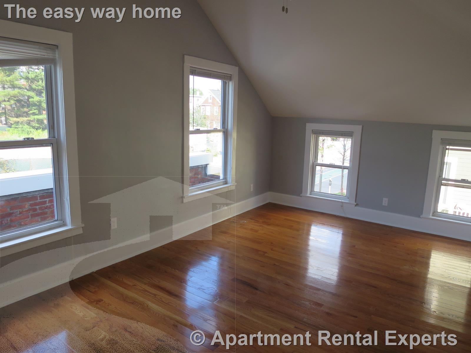 516 Somerville Ave, Porter Square