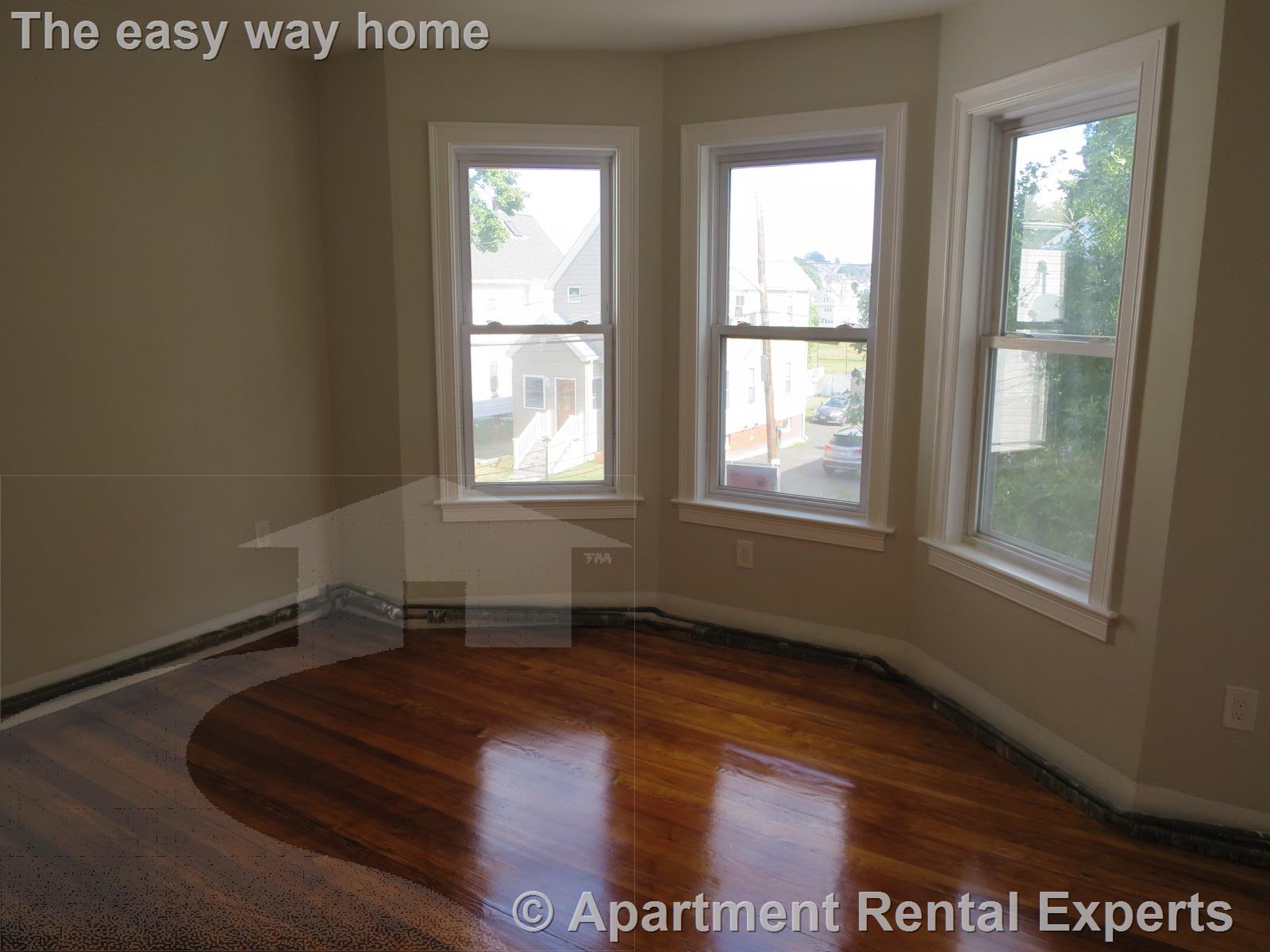 55A Marion St, Tufts