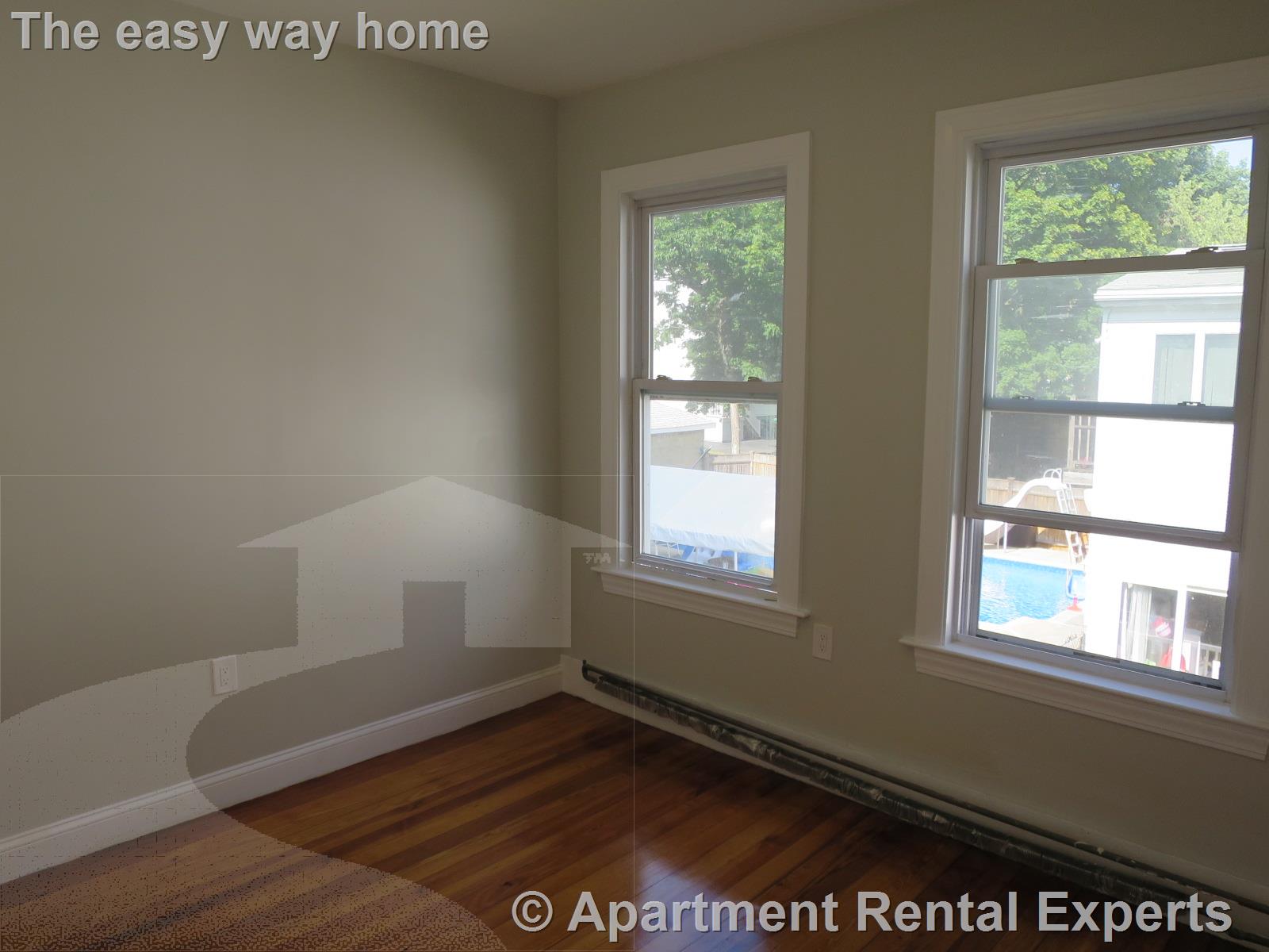 55A Marion St, Tufts