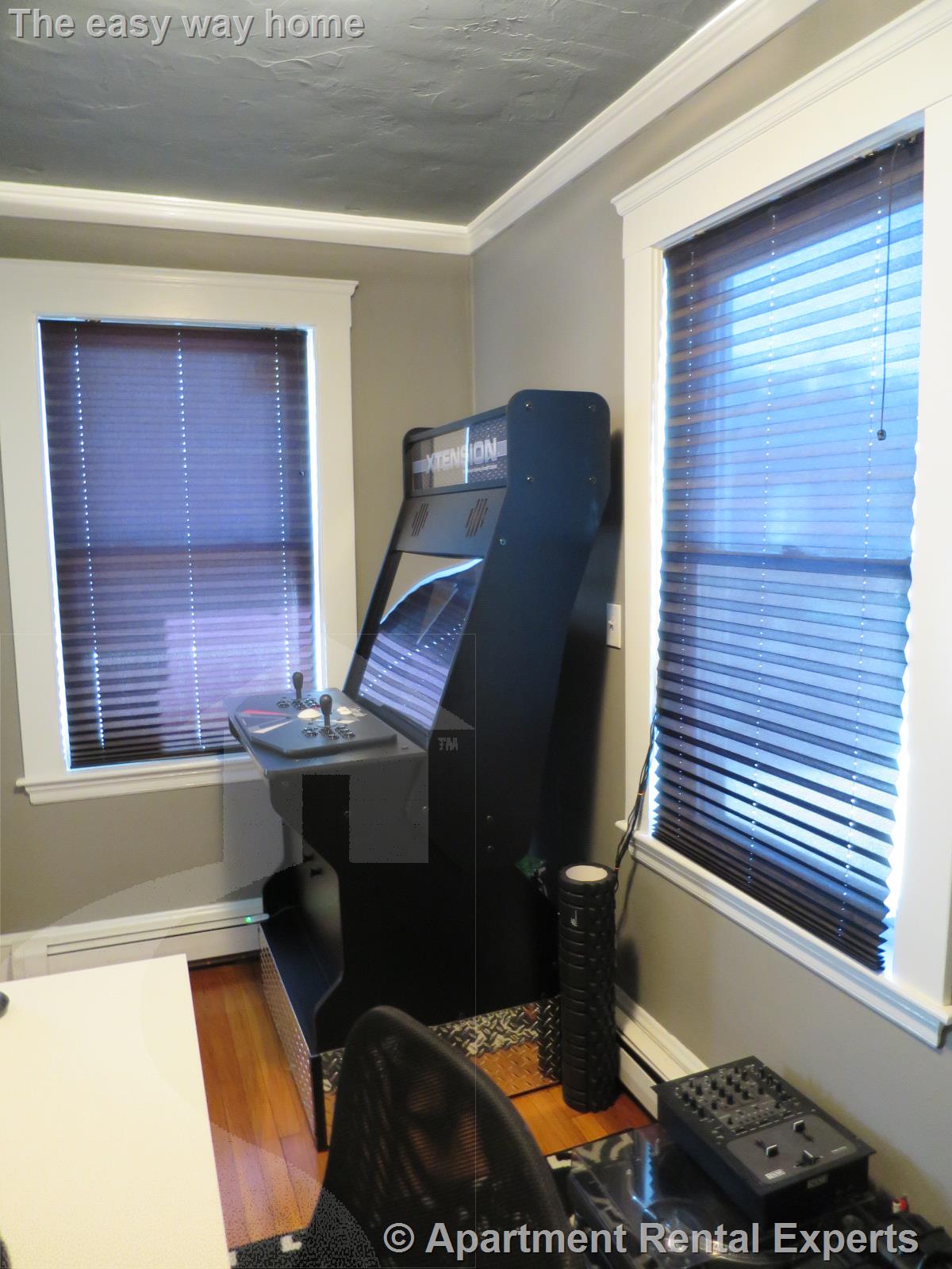 181 Winthrop St, West Medford