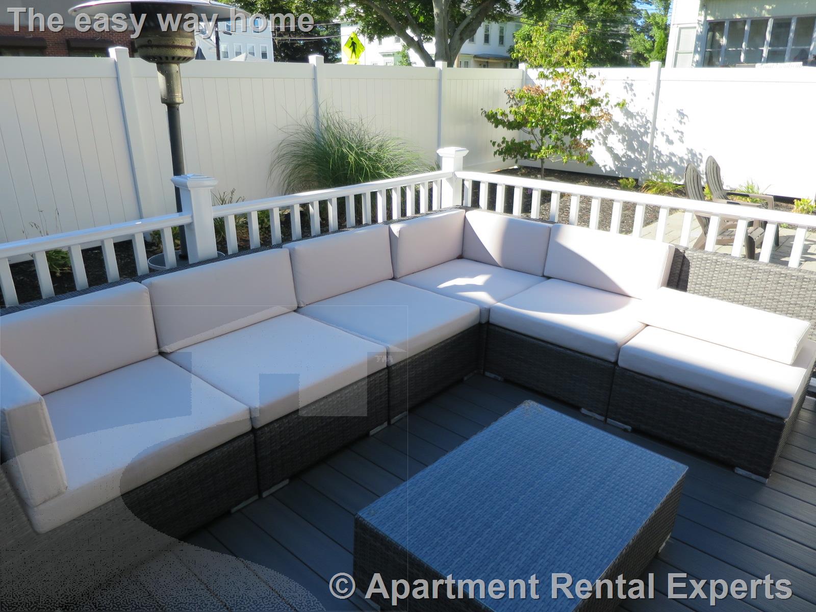 181 Winthrop St, West Medford