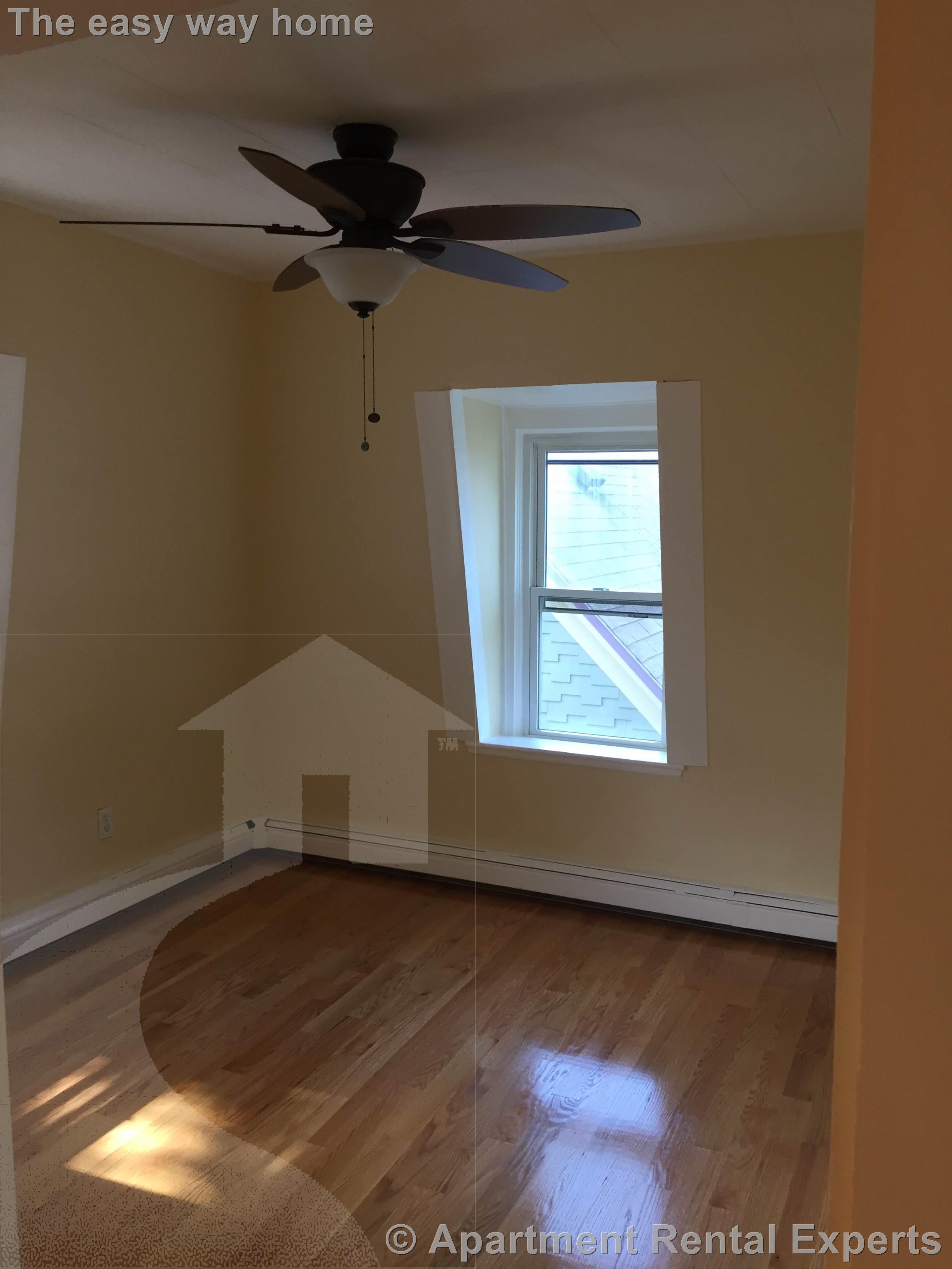 12 Claremon St, Davis Square