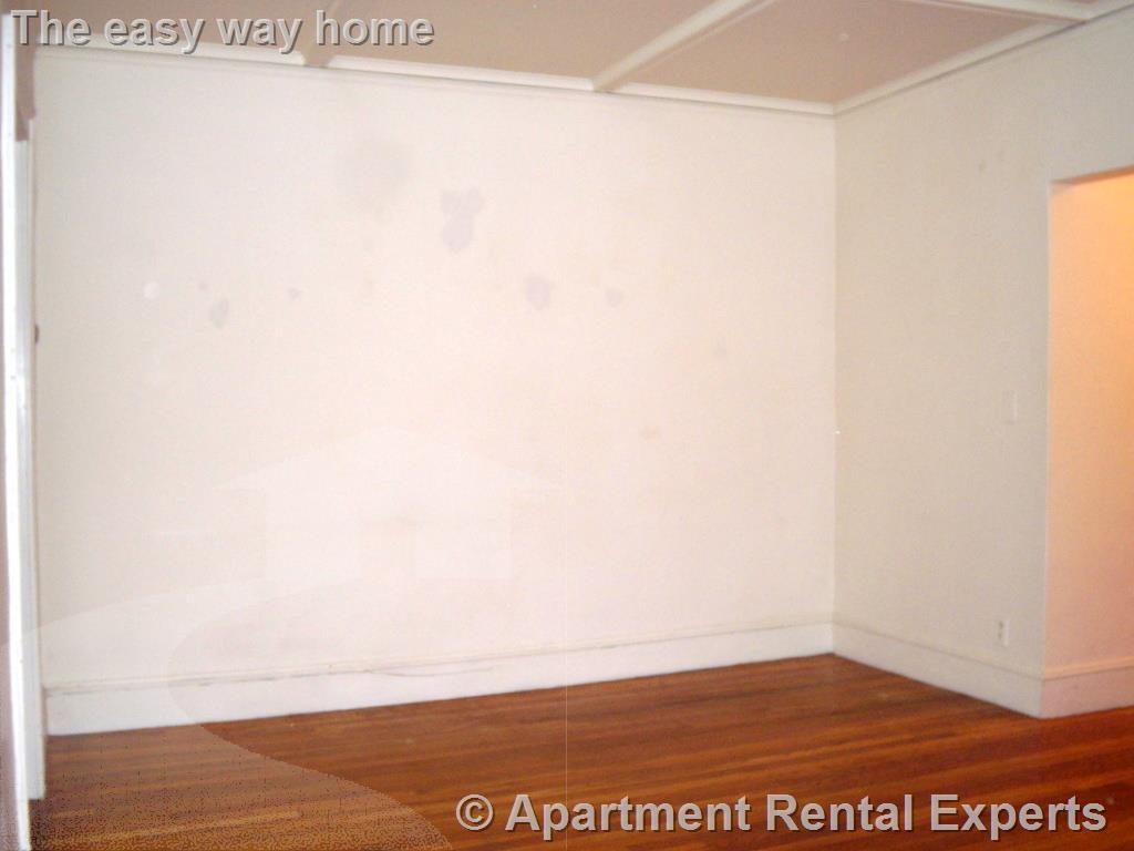 36 College Ave, Davis Square