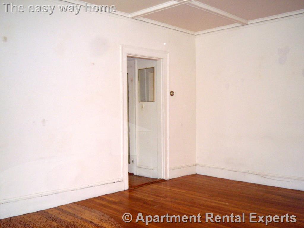 36 College Ave, Davis Square