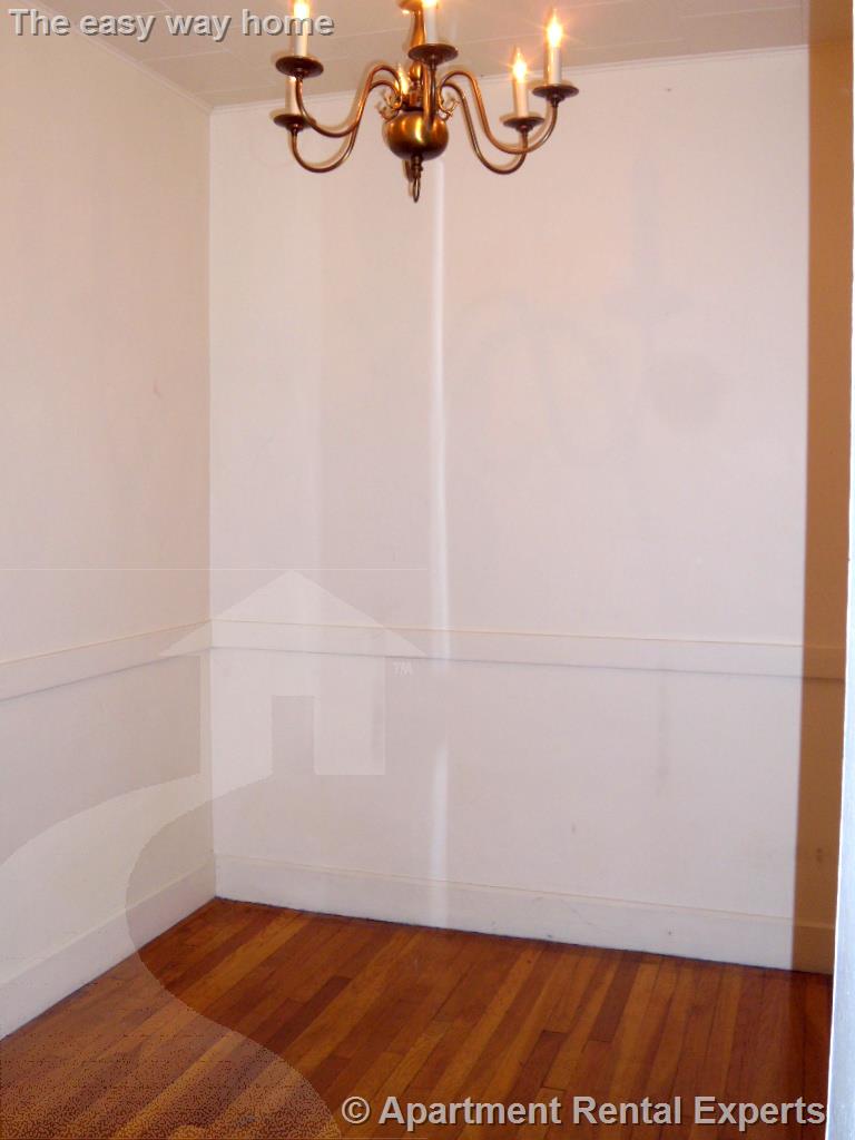 36 College Ave, Davis Square