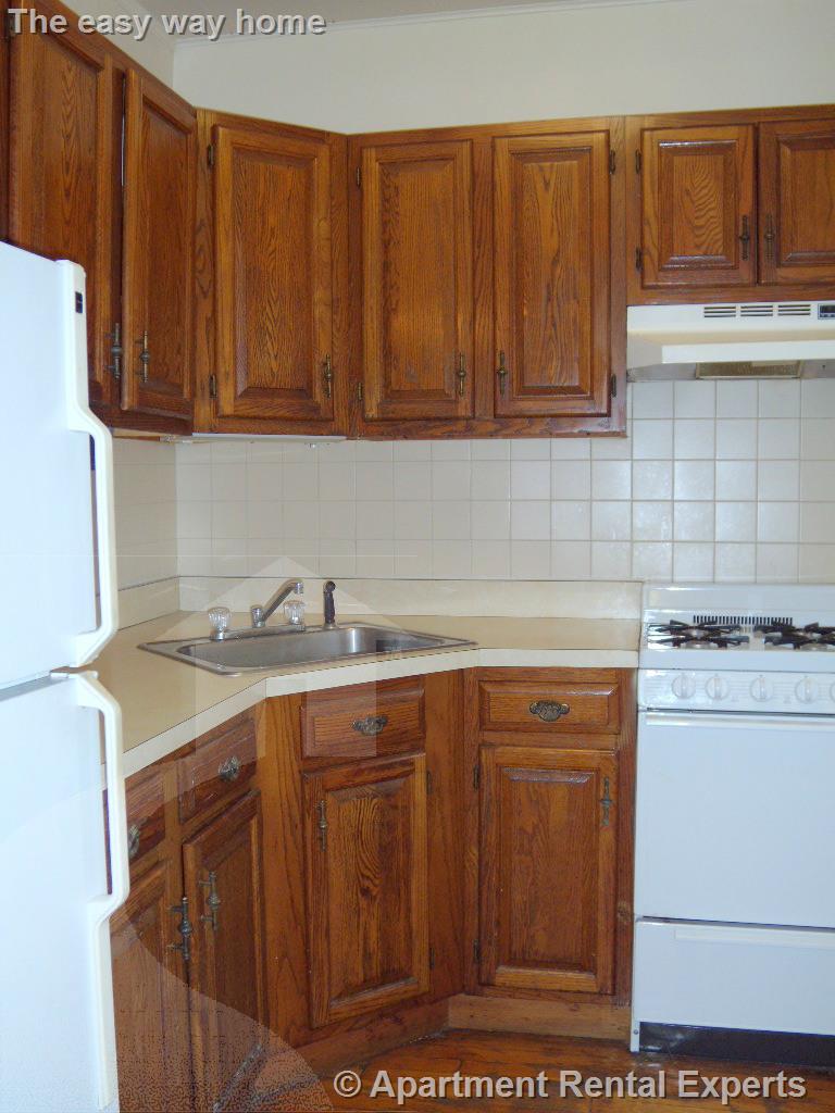 36 College Ave, Davis Square