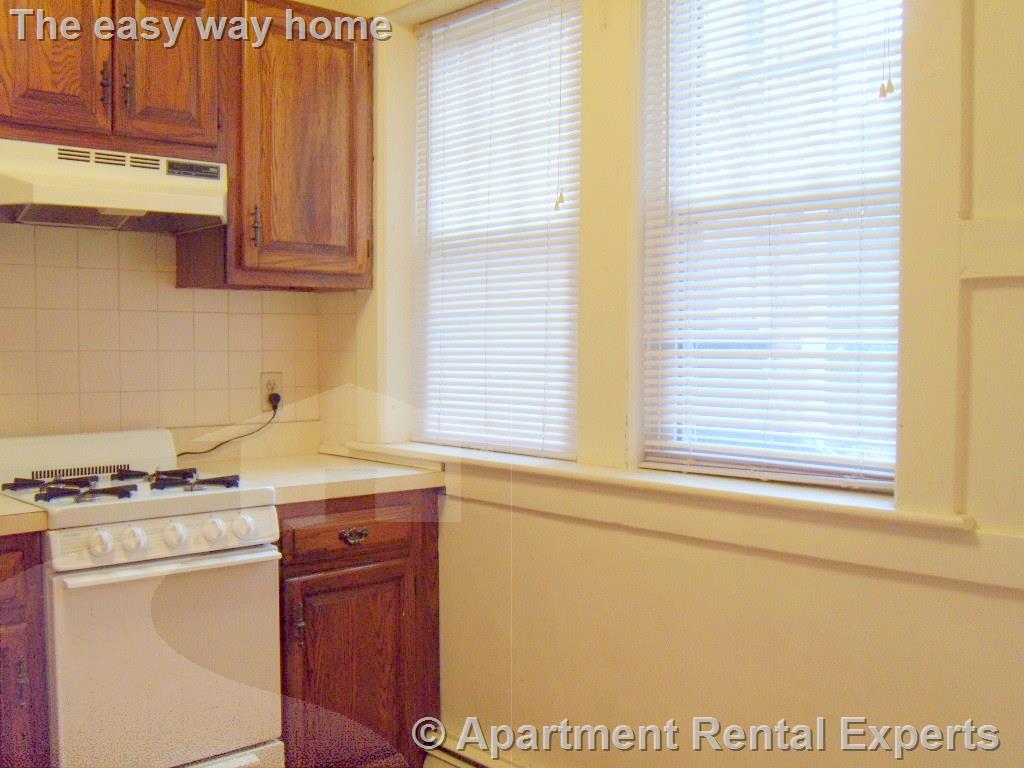 36 College Ave, Davis Square