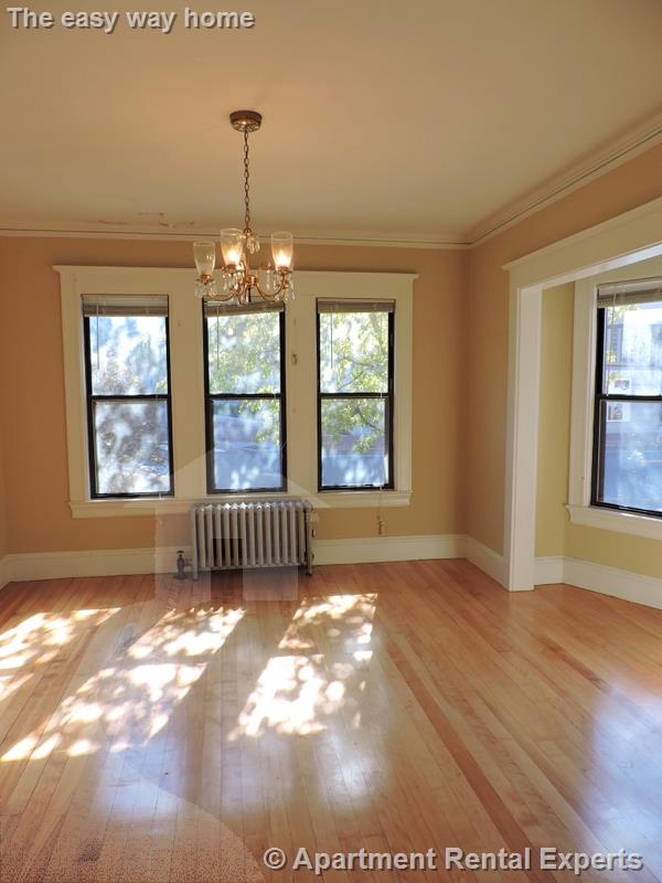 84 Prescott St, Harvard Square