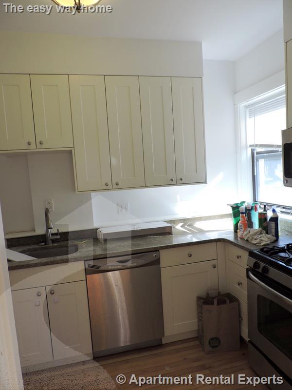 84 Prescott St, Harvard Square