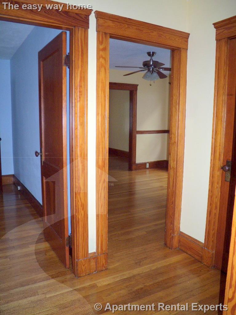 173 Boston Ave, Tufts