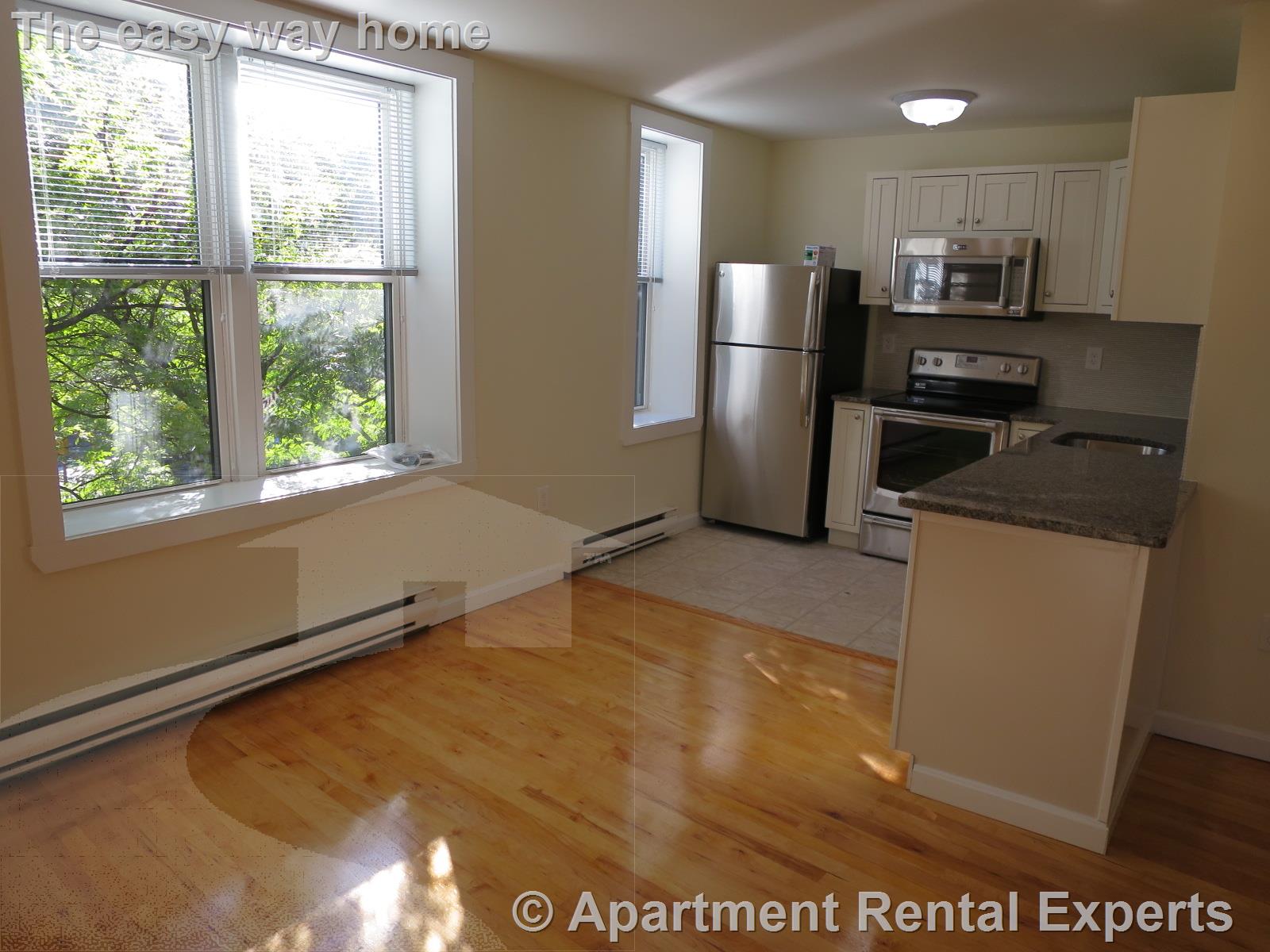 35 Davis Sq, Davis Square