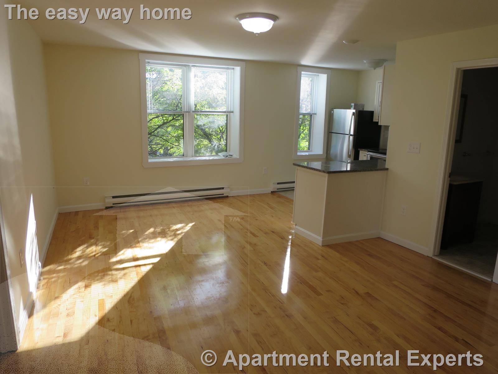 35 Davis Sq, Davis Square