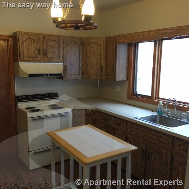 38 Belknap St, Teele Square