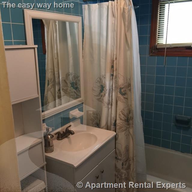 38 Belknap St, Teele Square