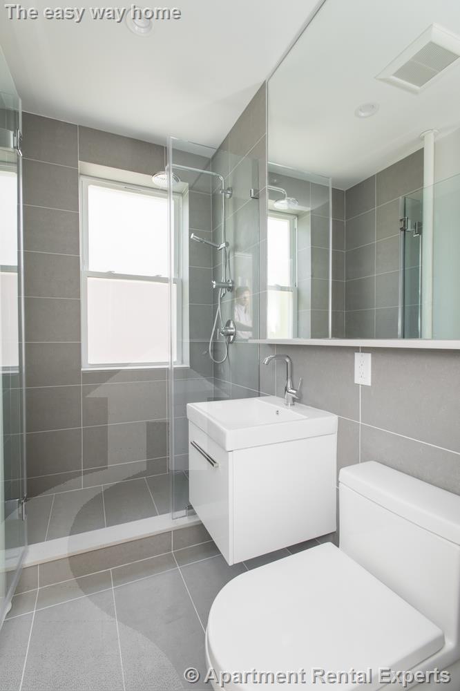 136 Highland Ave, Spring Hill