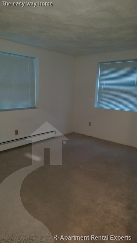 7 Meridian St, Malden Center