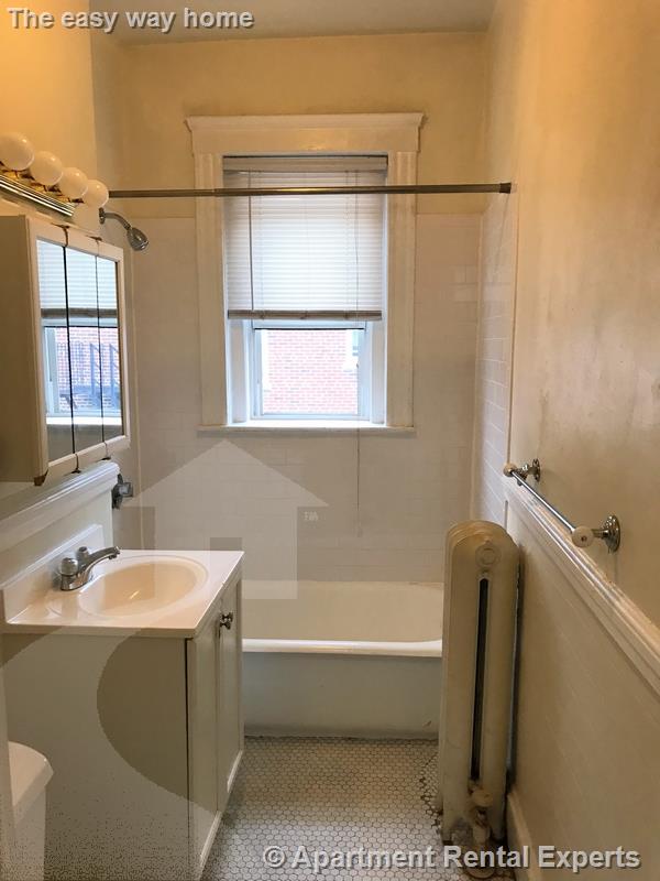 6 Agassiz St, Porter Square