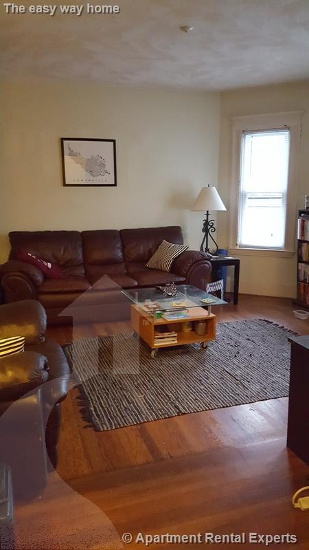 148 Willow Ave, Davis Square