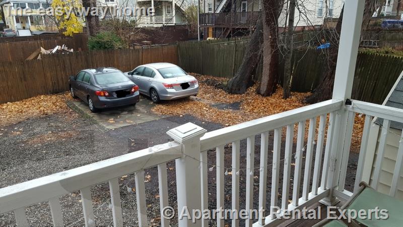 148 Willow Ave, Davis Square