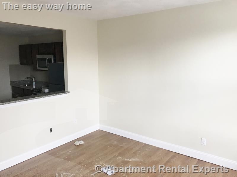 241 Columbia St, Central Square