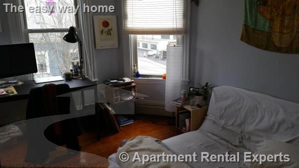 18 Valentine St, Central Square