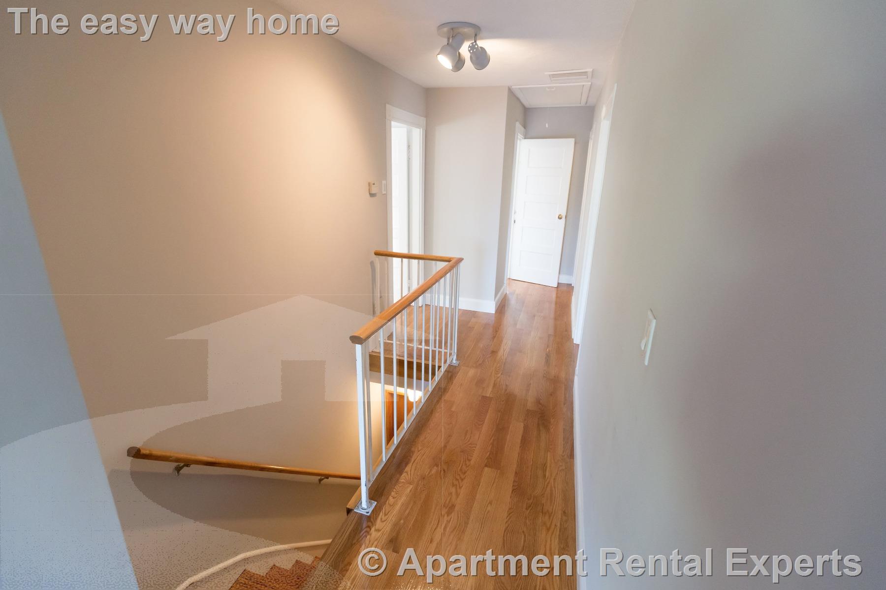 33 Bromfield Rd, Tufts