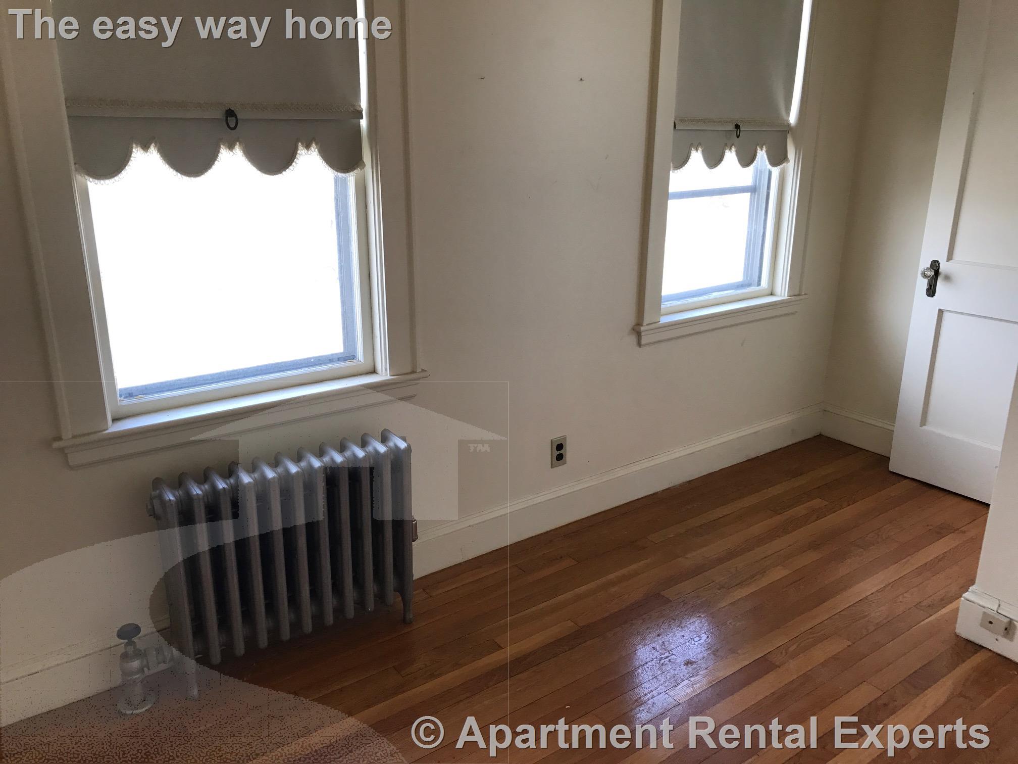 91 Forest St, Medford Square