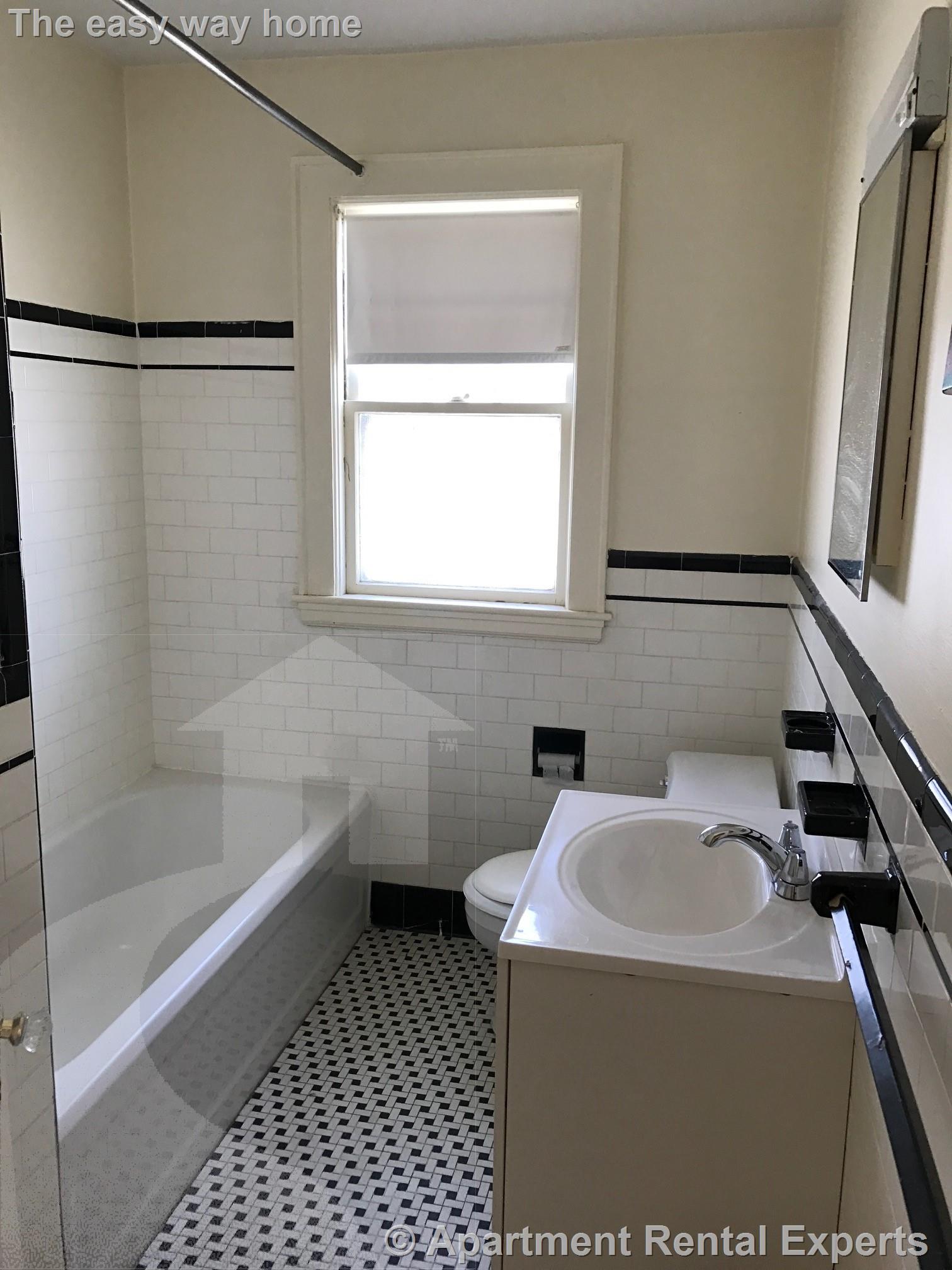 91 Forest St, Medford Square