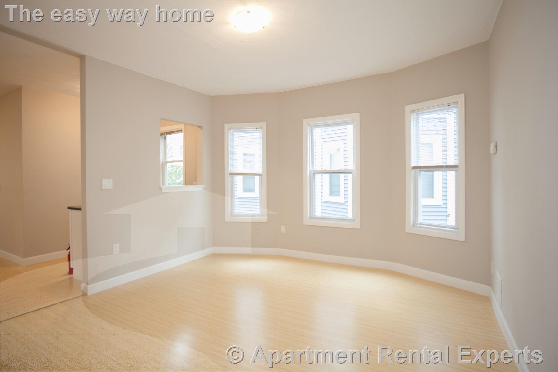 33 Bromfield Rd, Davis Square