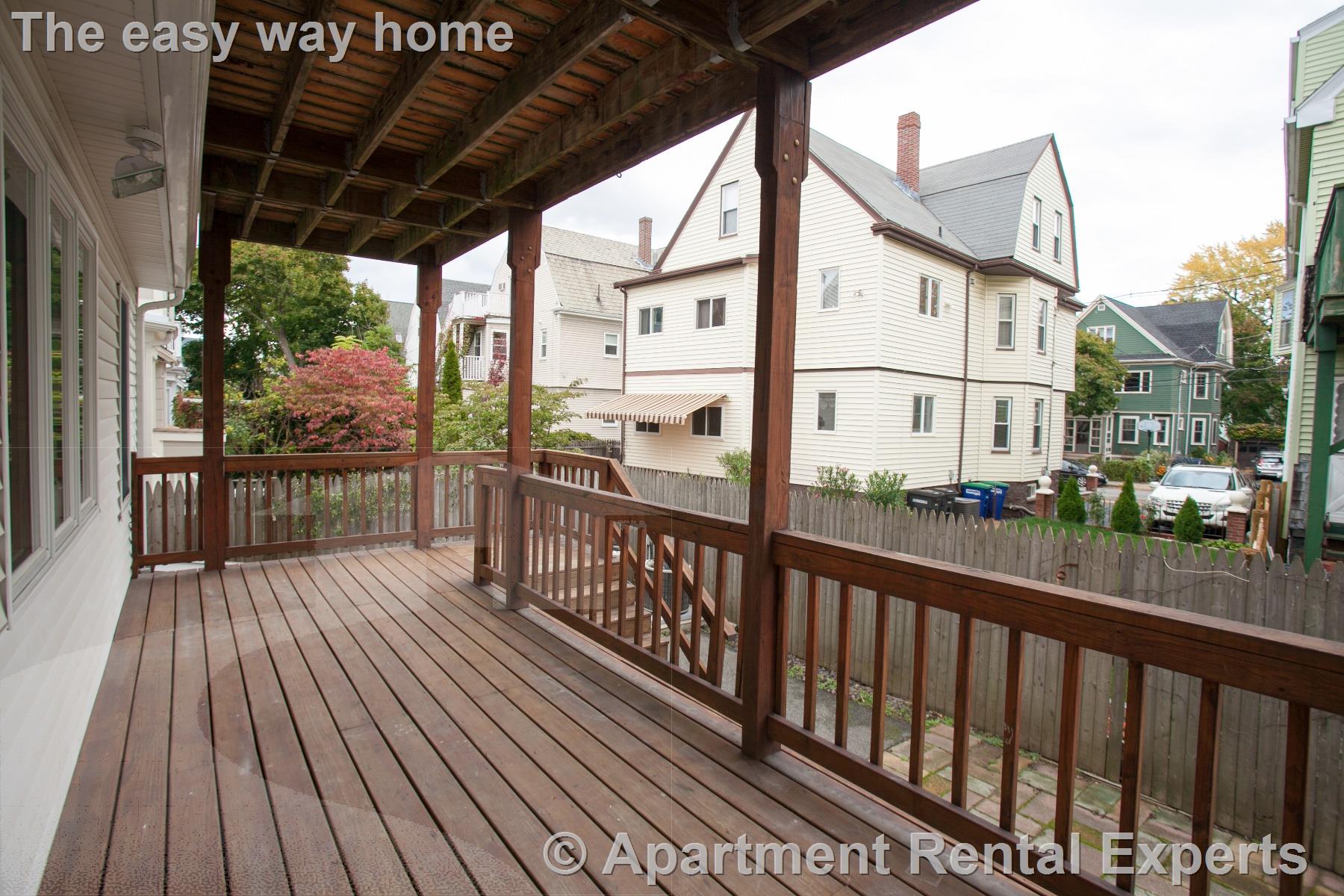 33 Bromfield Rd, Davis Square