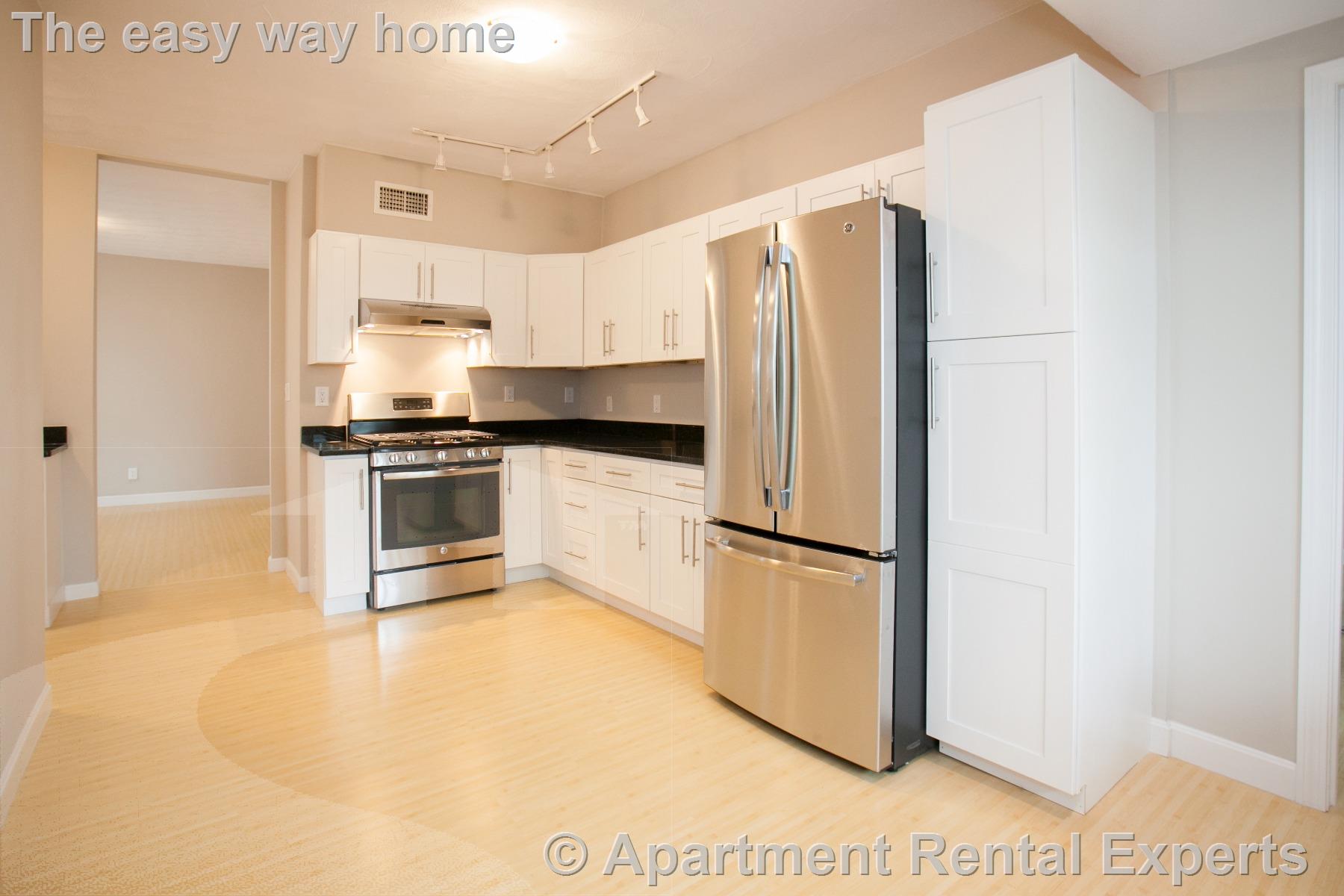 33 Bromfield Rd, Davis Square