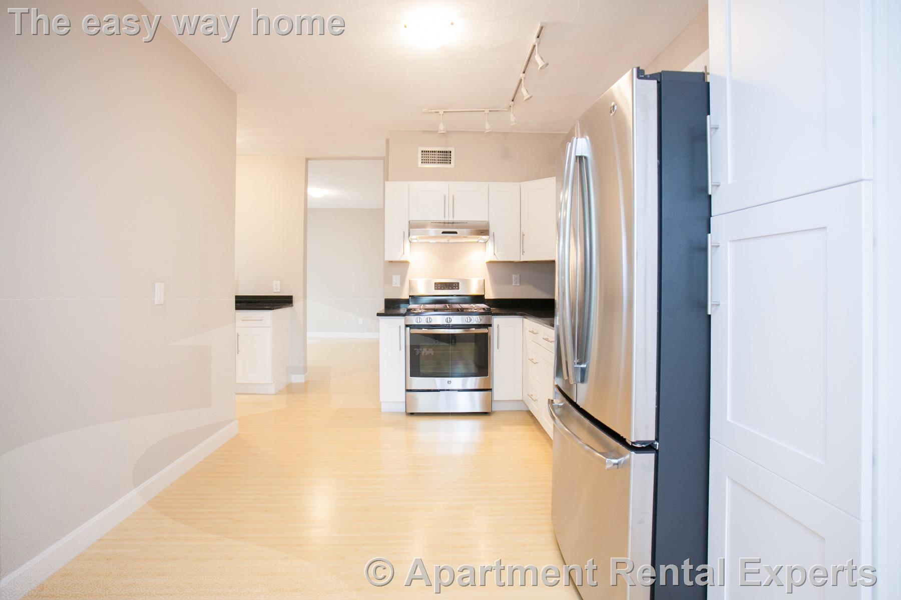 33 Bromfield Rd, Davis Square