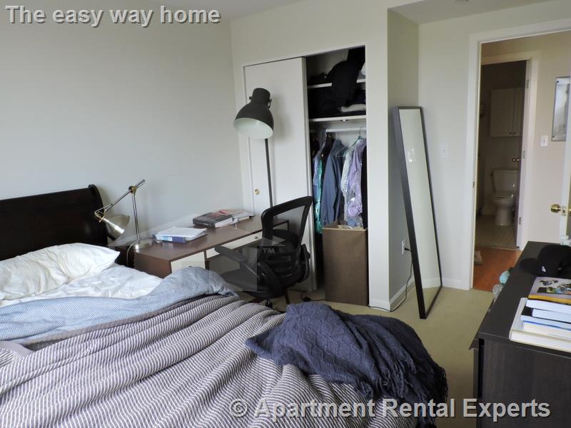 1008 Massachusetts Ave, Harvard Square