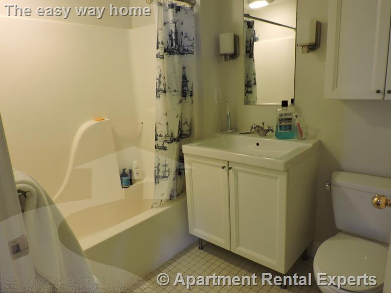 1008 Massachusetts Ave, Harvard Square