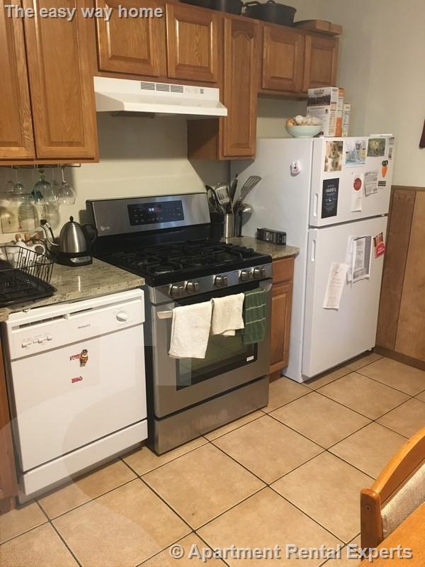 9 Fulkerson St, East Cambridge