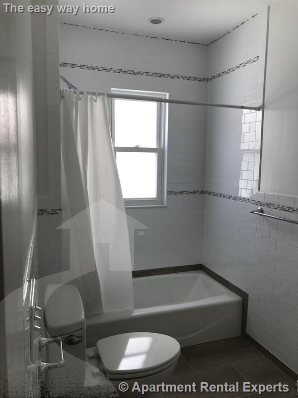 94 Bristol Rd, Ball Square