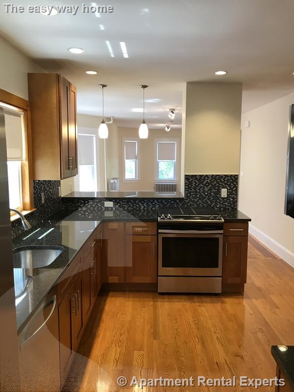 94 Bristol Rd, Ball Square