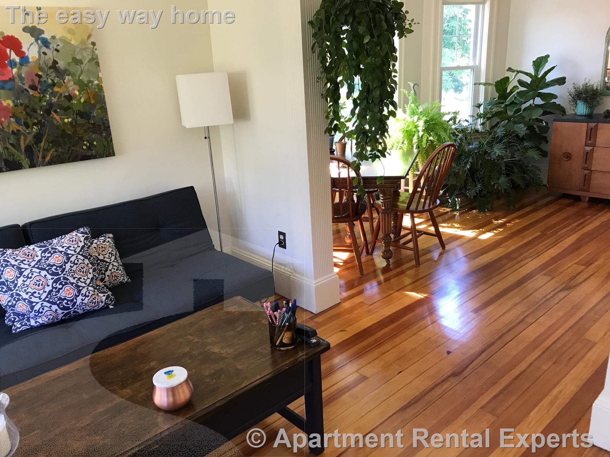 24 Elm Pl, Porter Square