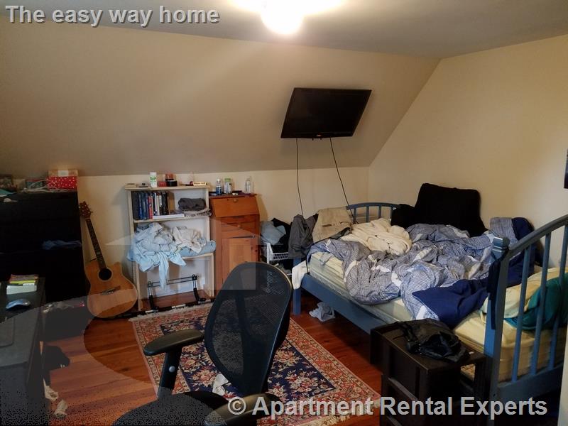 25 Francesca Ave, Davis Square