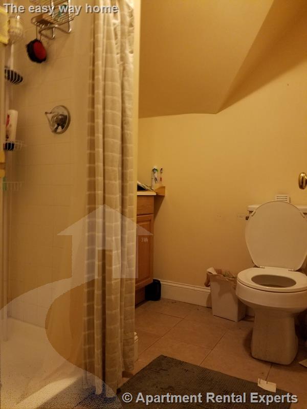 25 Francesca Ave, Davis Square