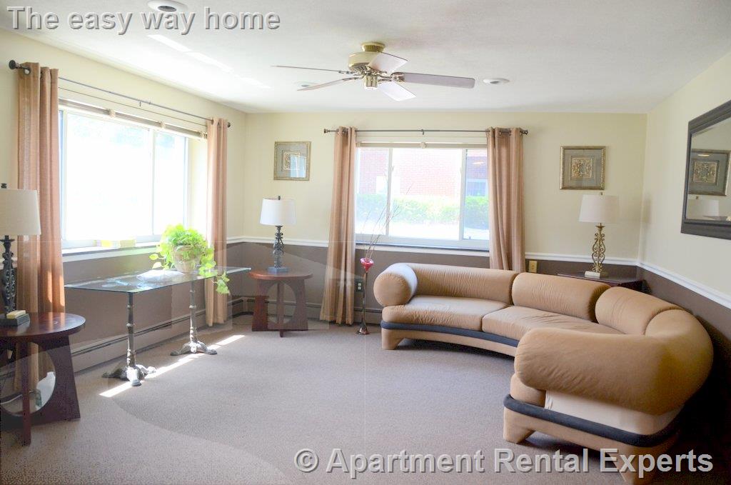 215 Massachusetts Ave, Arlington Center