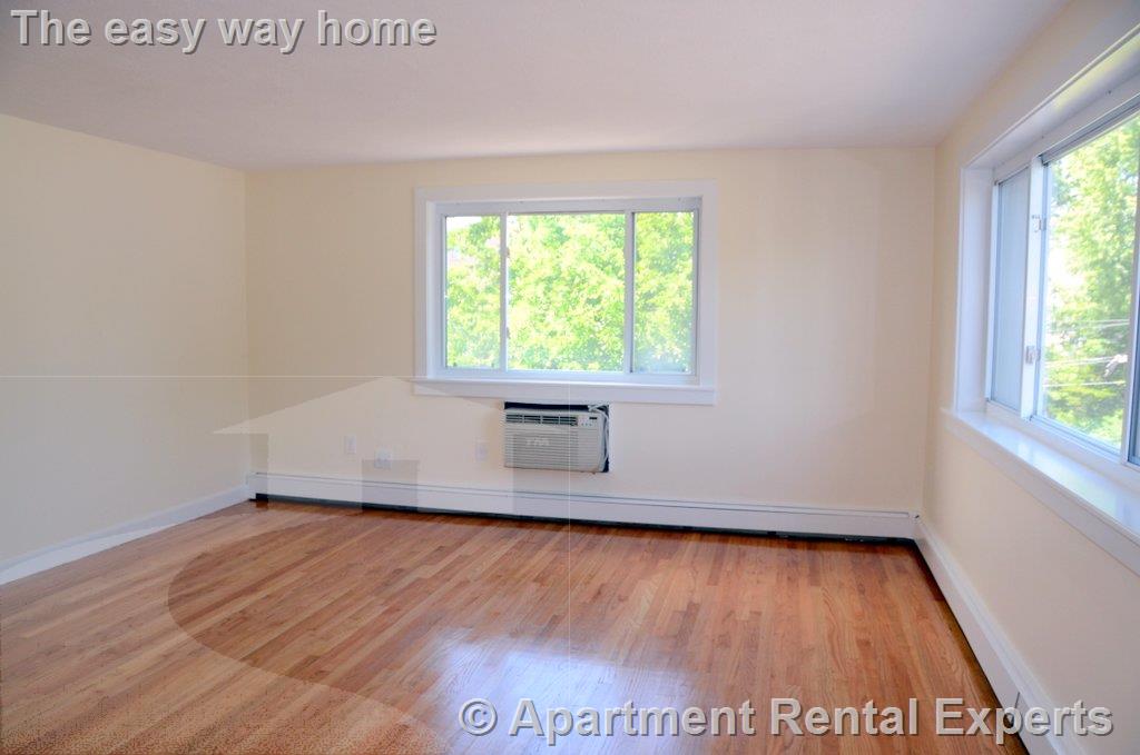 215 Massachusetts Ave, Arlington Center