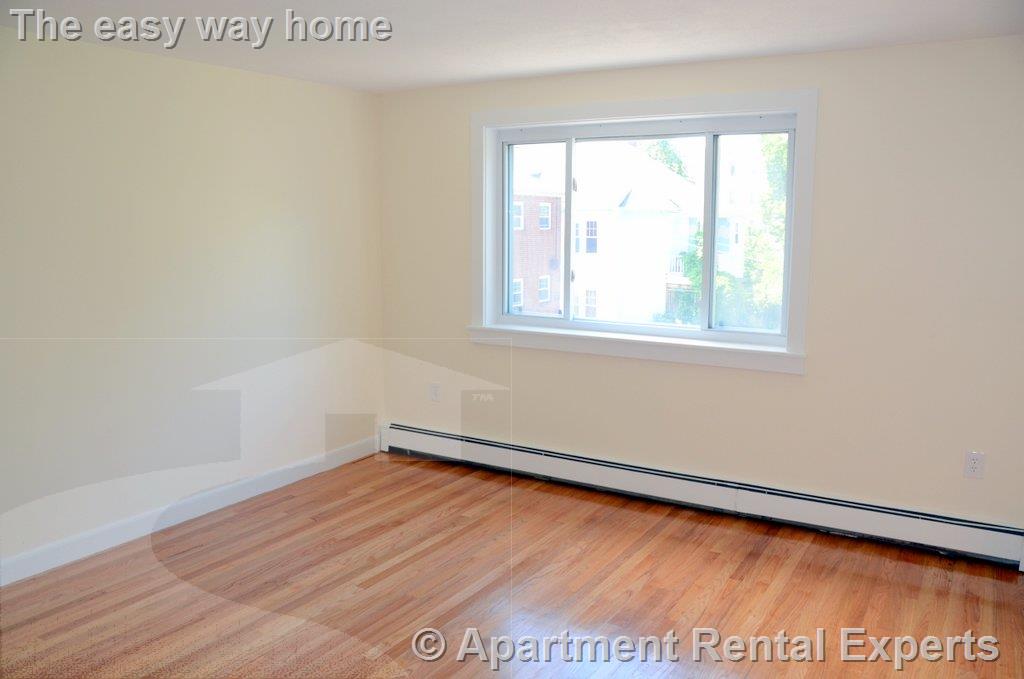 215 Massachusetts Ave, Arlington Center