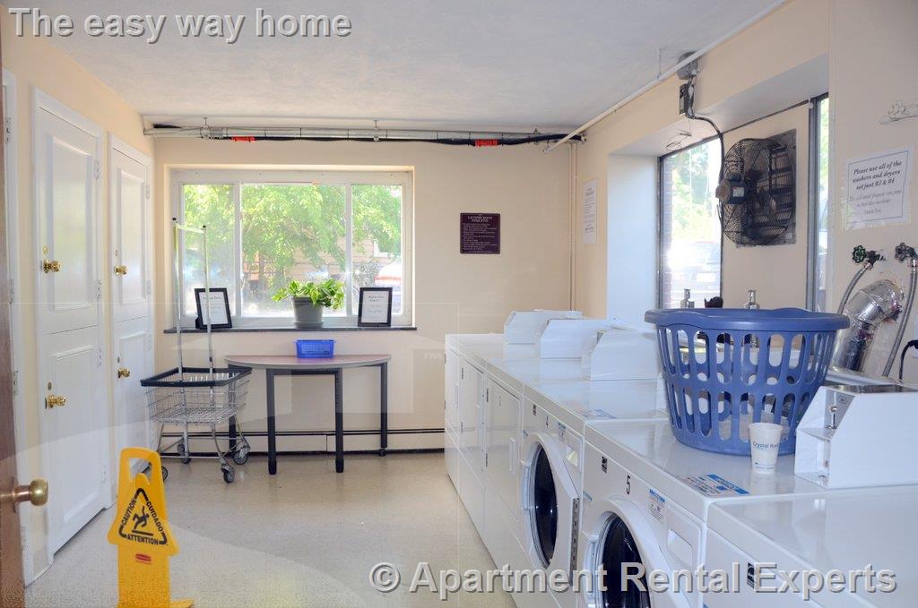 215 Massachusetts Ave, Arlington Center