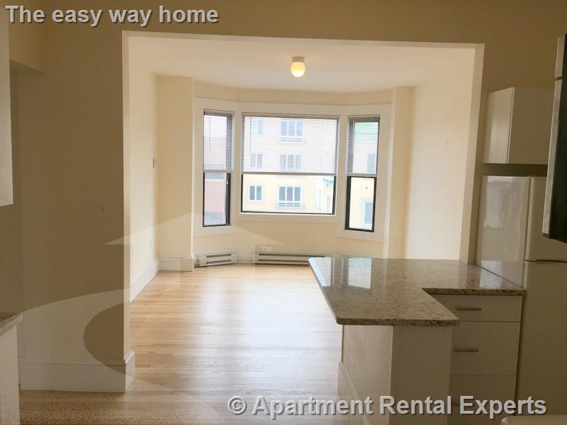 991 Massachusetts Ave, Harvard Square